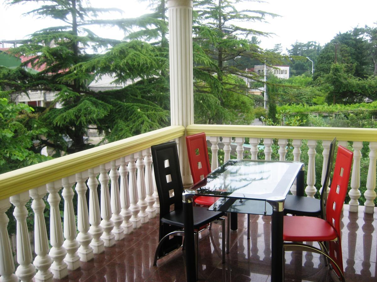 George'S House Hotel Kobuleti Exterior foto